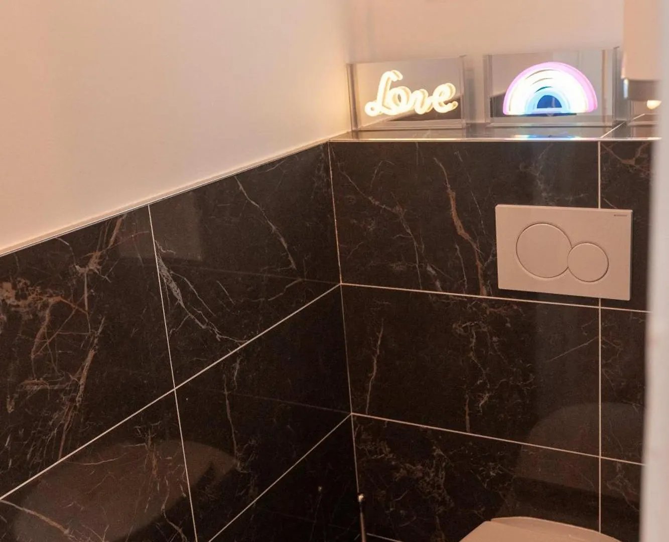 Chic Et Spacieux 6 Personnes- Cite De La Science Apartment Paris